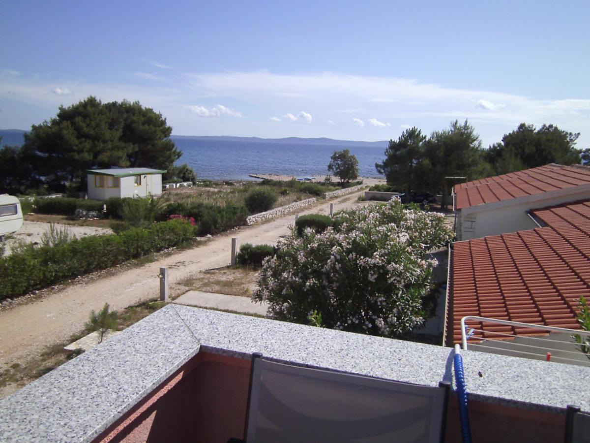 Apartments Vir Delfin Dış mekan fotoğraf