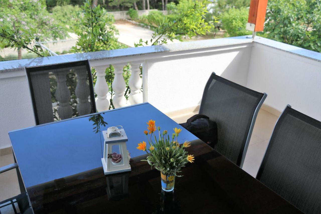 Apartments Vir Delfin Dış mekan fotoğraf