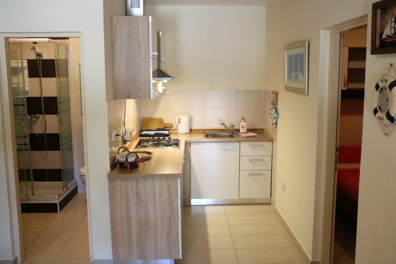 Apartments Vir Delfin Dış mekan fotoğraf